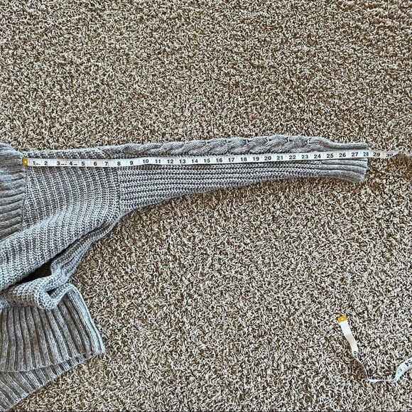 Mossimo Supply Company Gray Cardigan Open front  Oversized Cable Design Size S - Picture 7 of 8